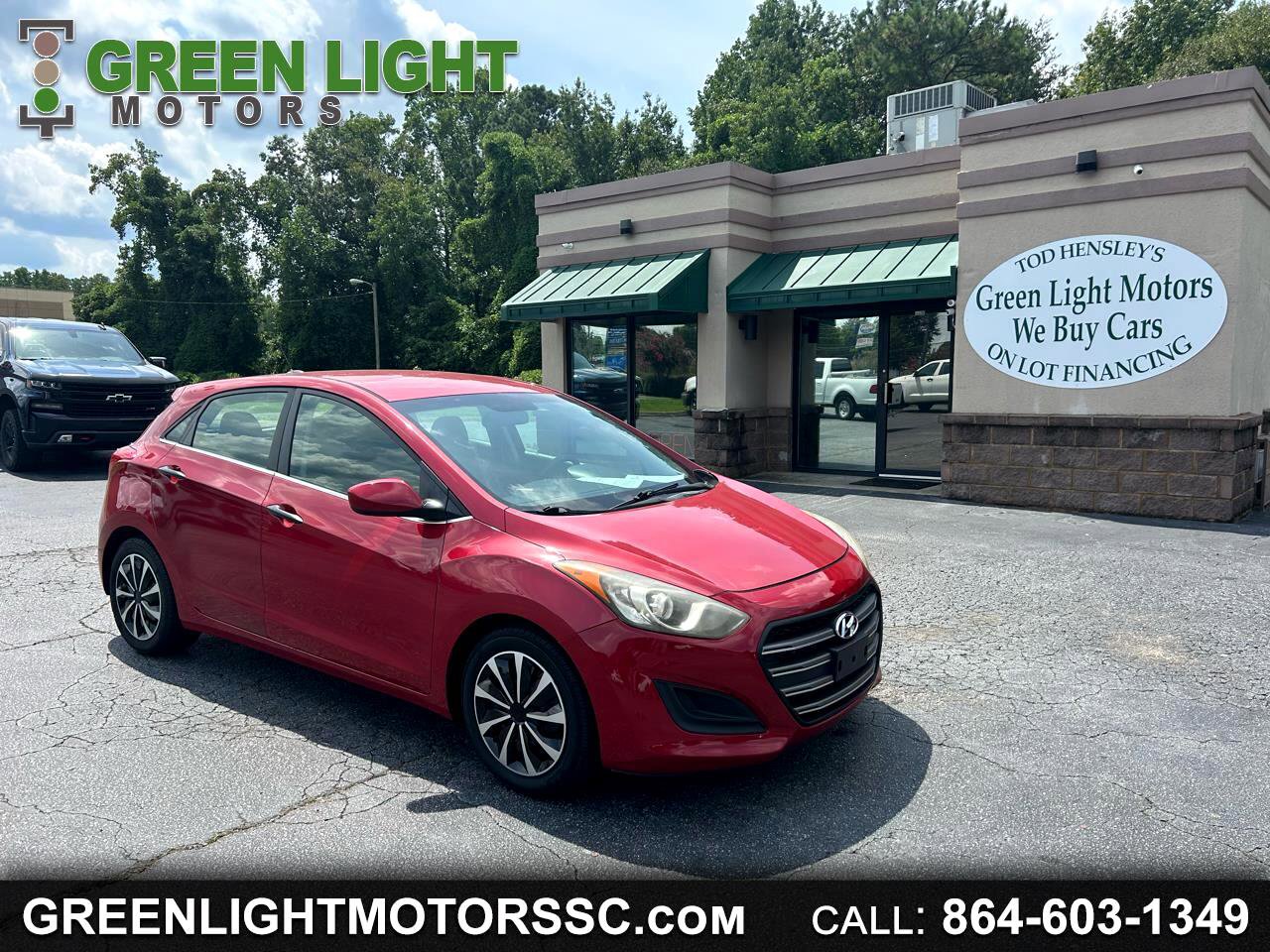 Used 2016 Hyundai Elantra GT image 1