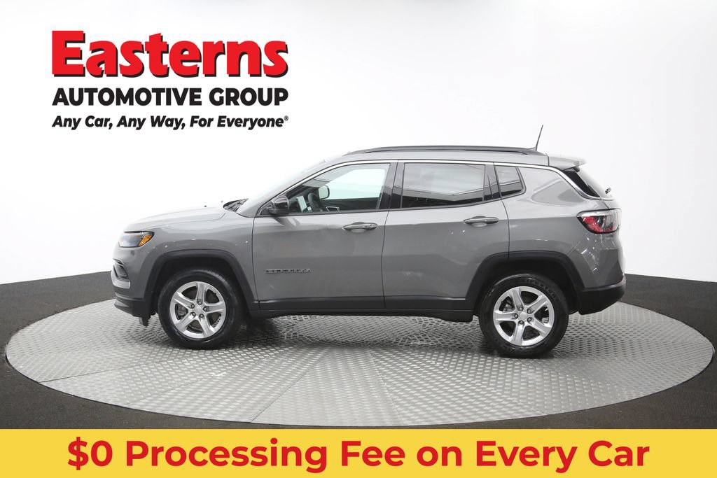 Used 2023 Jeep Compass Latitude w/ Sun and Sound Group AWD/4WD image 62