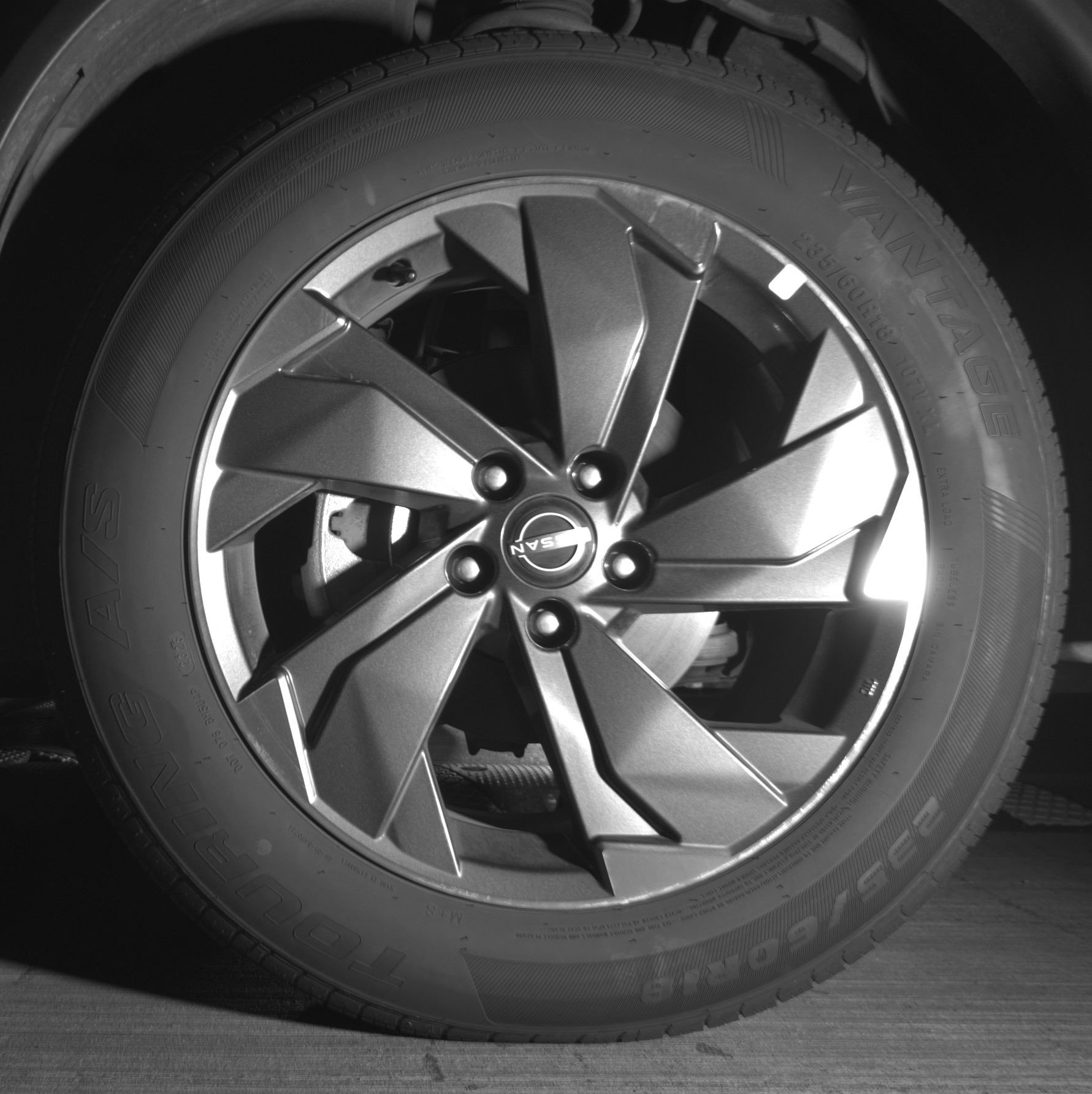 Used 2025 Nissan Rogue SV image 12