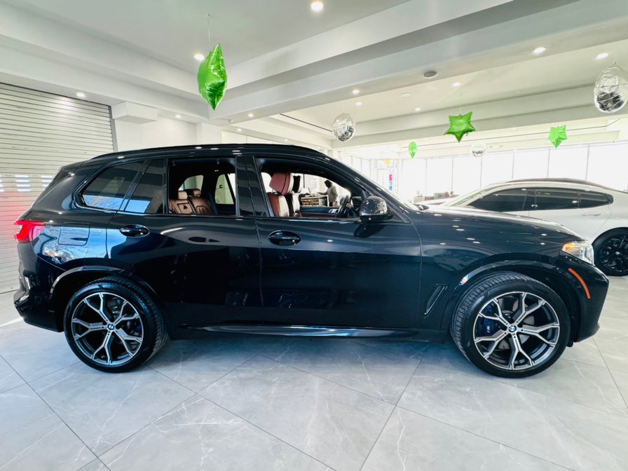 Used 2019 BMW X5 xDrive50i w/ M Sport Package image 10