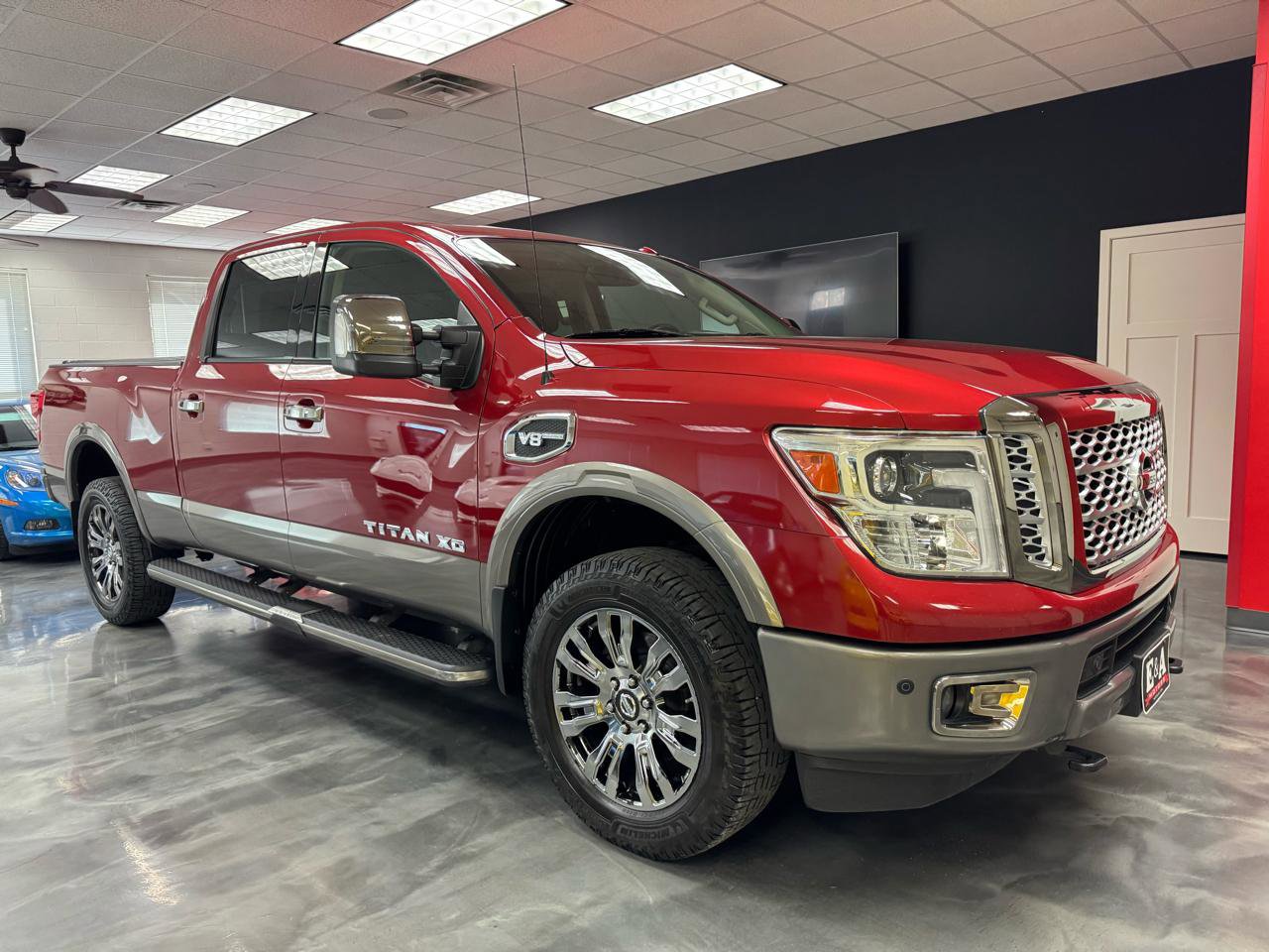 Used 2019 Nissan Titan Platinum Reserve AWD/4WD image 6