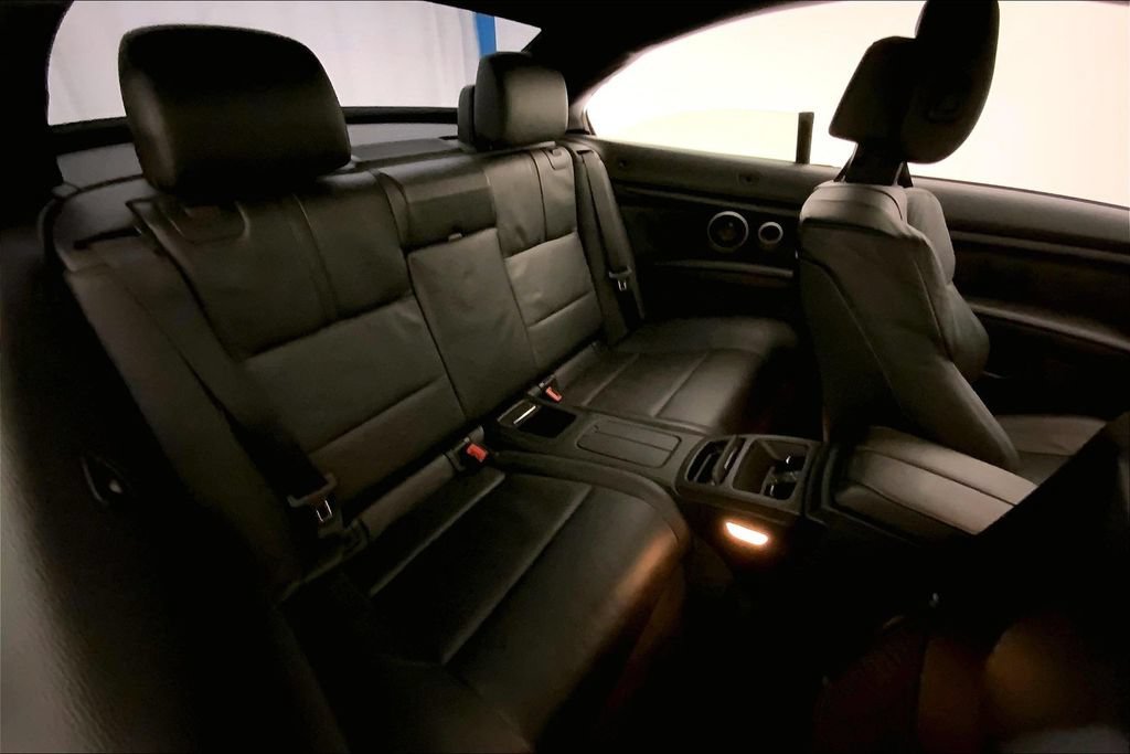 Used 2013 BMW M3 Convertible RWD image 15