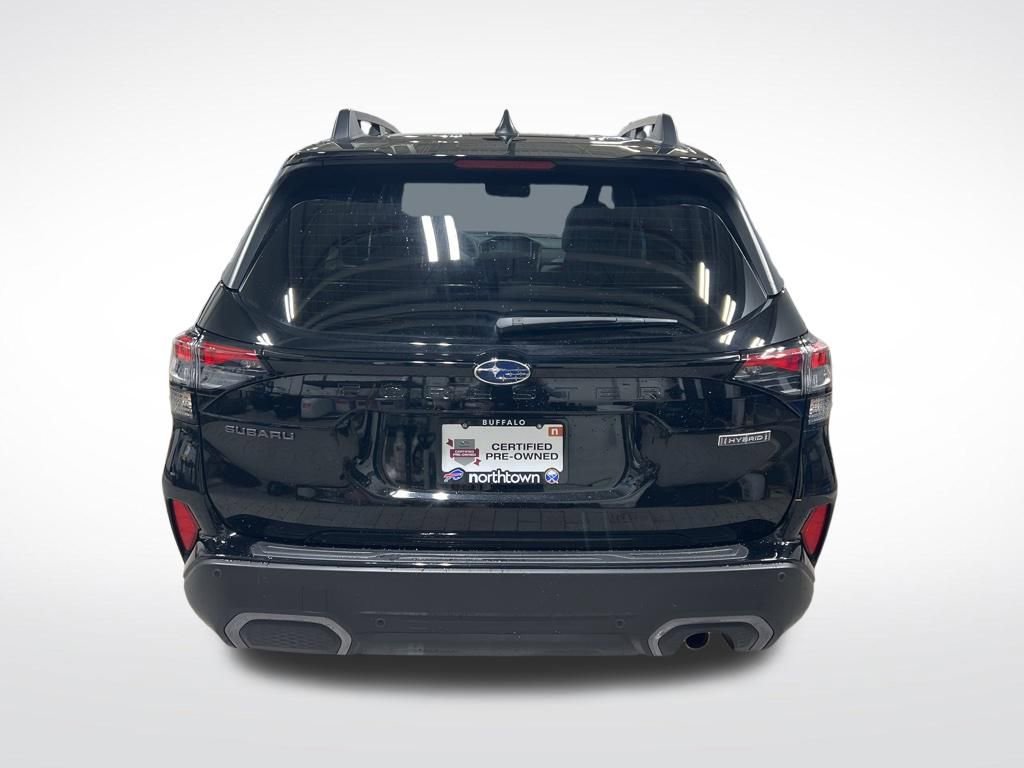 Certified 2025 Subaru Forester Limited image 7