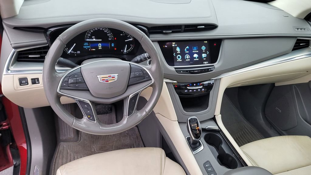 Used 2019 Cadillac XT5 Luxury image 24