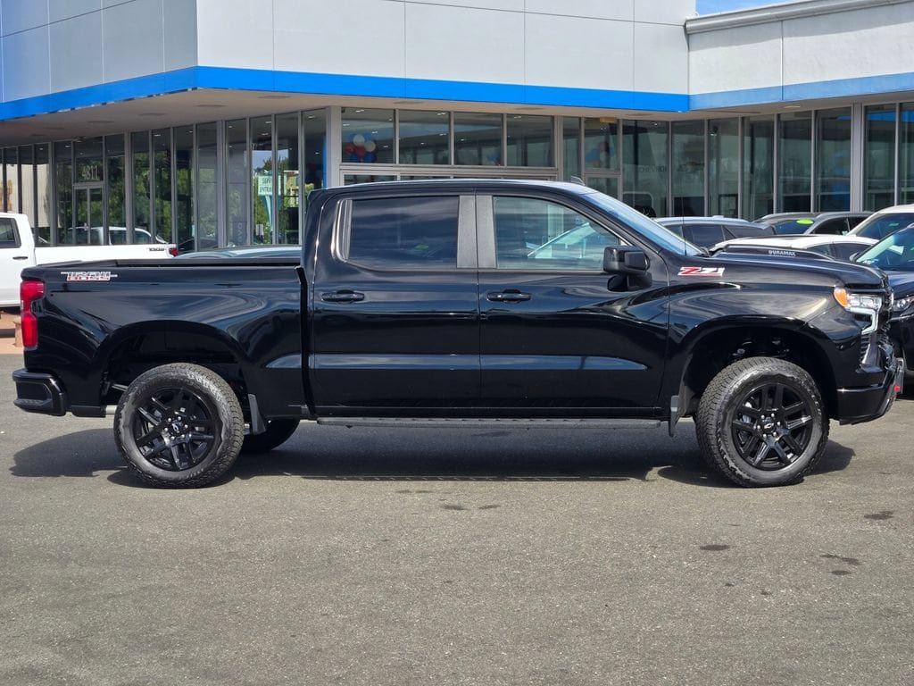 New 2026 Chevrolet Silverado 1500 LT Trail Boss w/ Convenience Package II AWD/4WD image 3