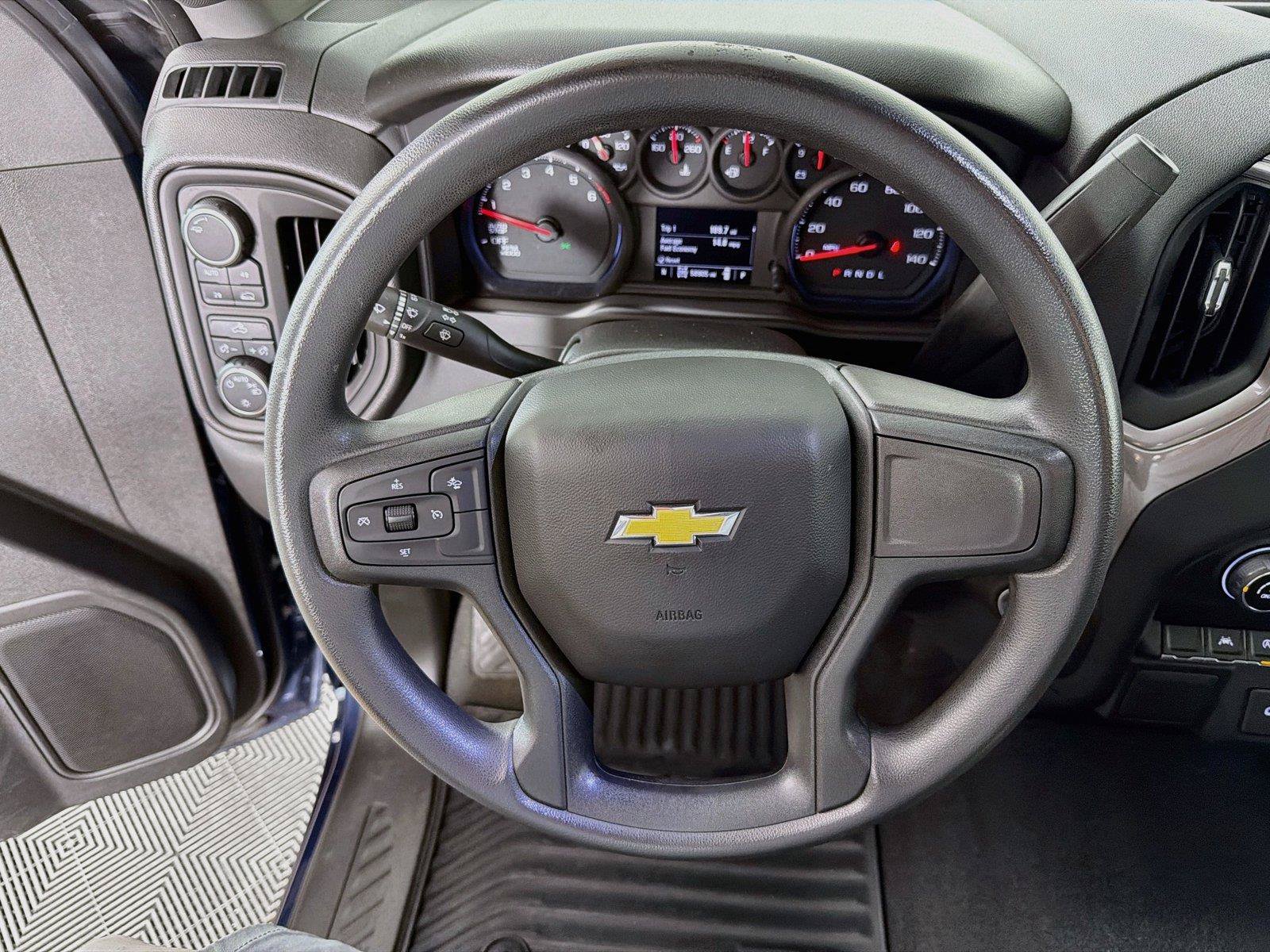 Used 2022 Chevrolet Silverado 1500 Custom AWD/4WD image 3