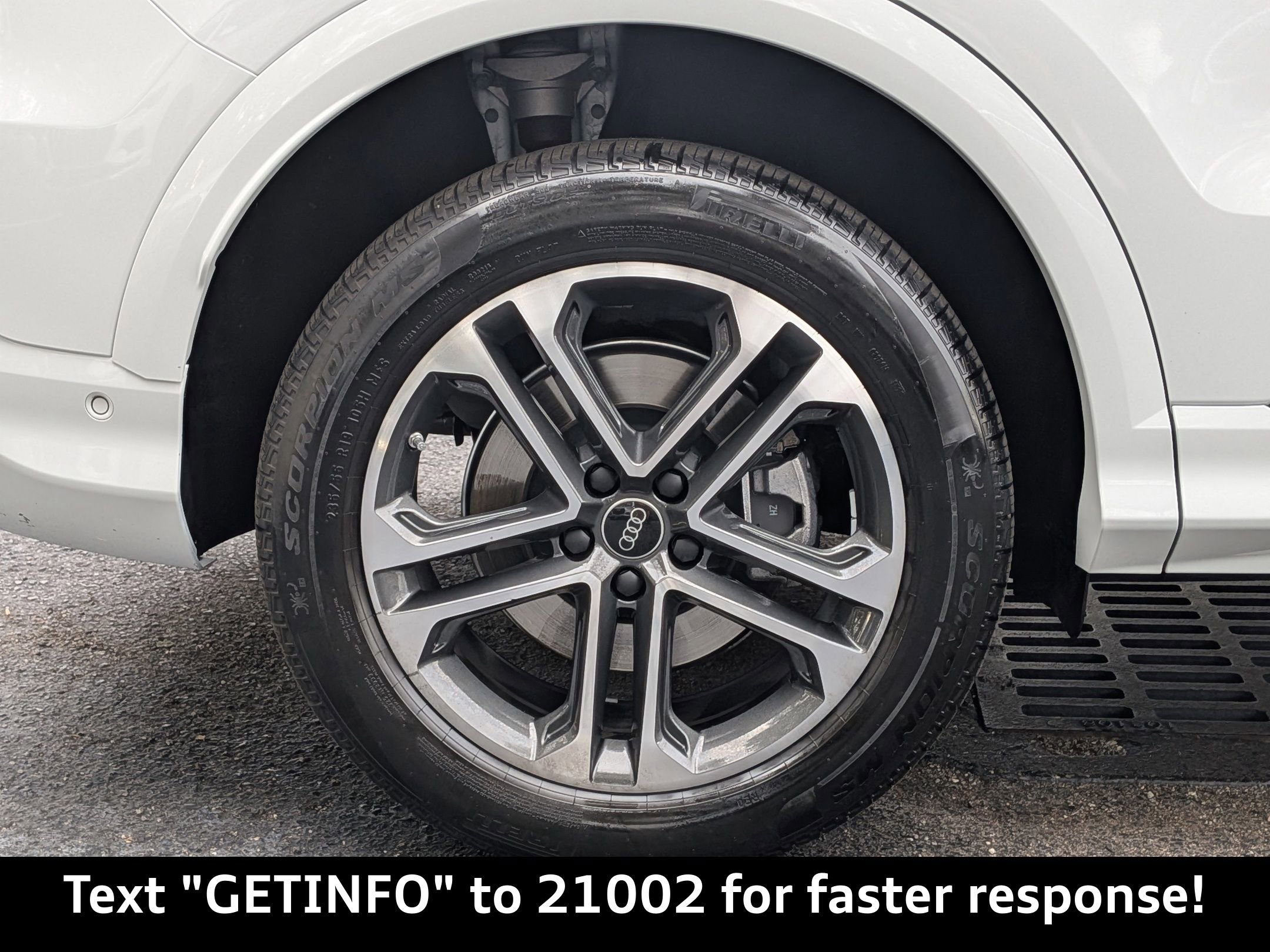 Used 2025 Audi Q5 Premium Plus w/ Premium Plus image 13