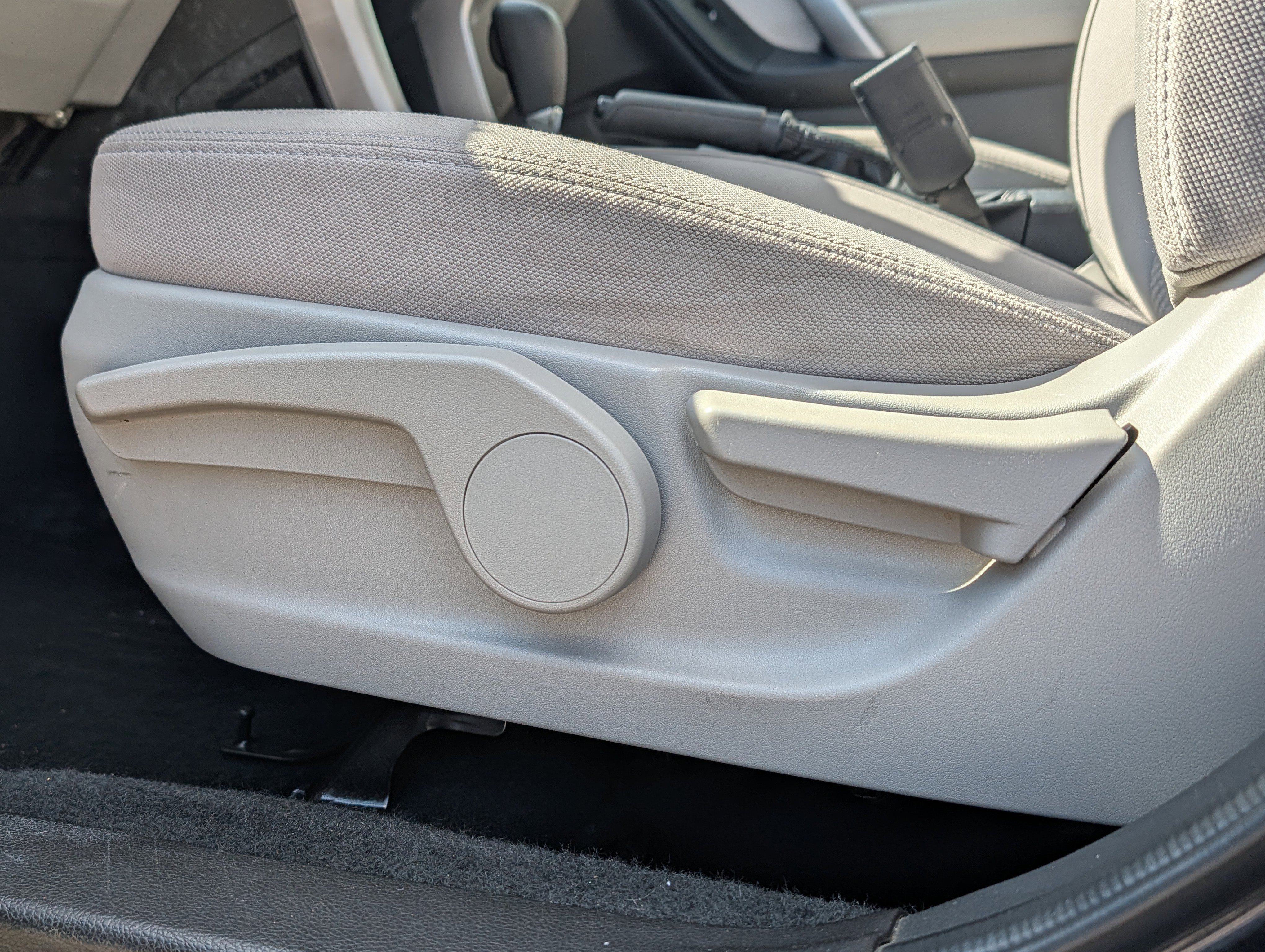 Used 2016 Subaru Forester 2.5i w/ Alloy Wheel Package image 20