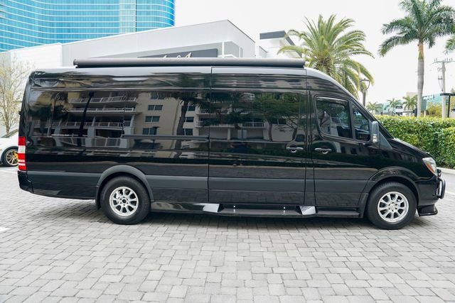 Used 2018 Mercedes-Benz Sprinter 3500 image 27