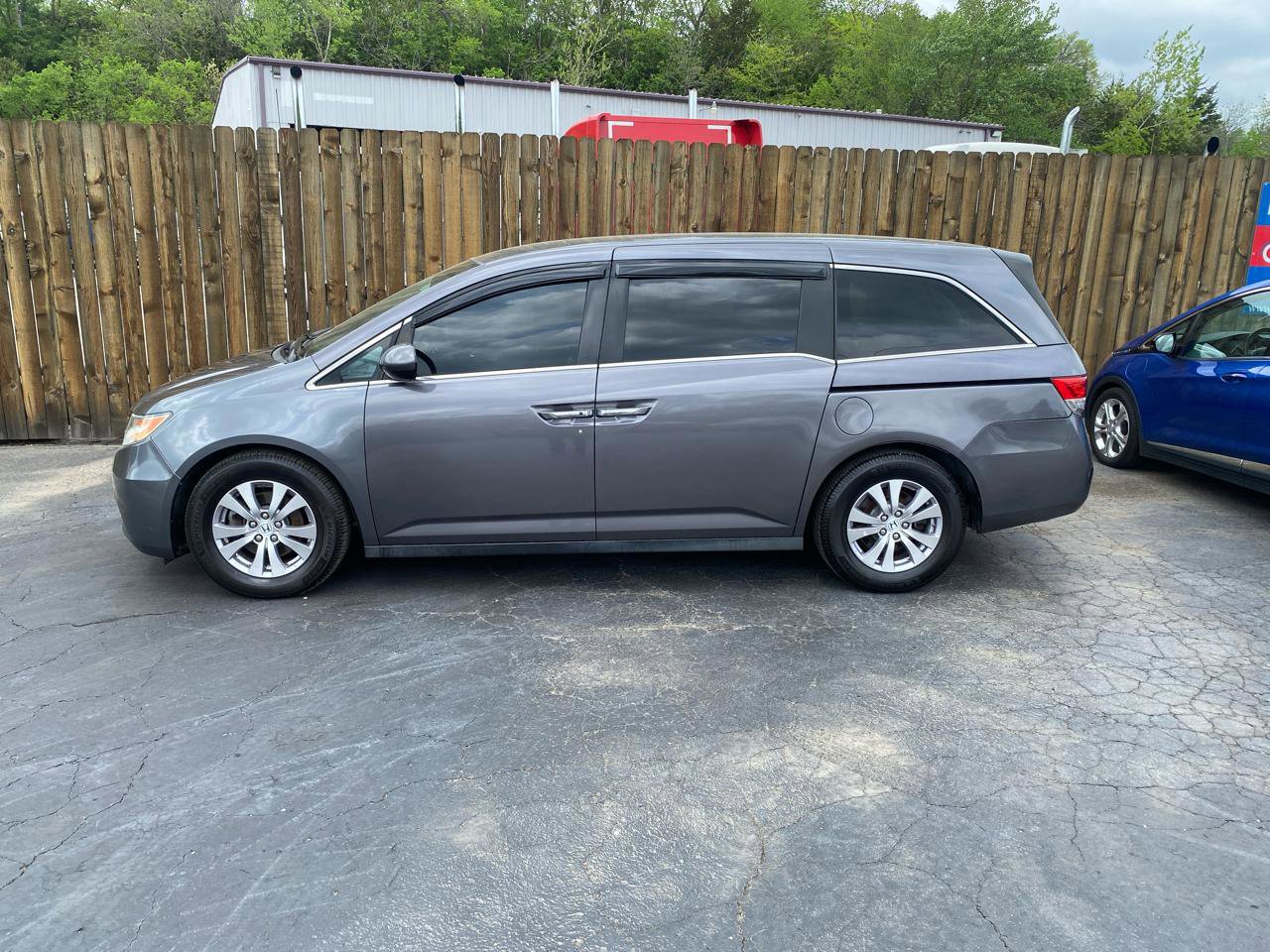 Used 2015 Honda Odyssey EX image 5