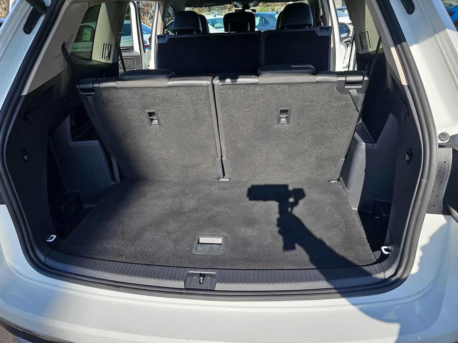 Used 2020 Volkswagen Atlas SEL FWD image 13