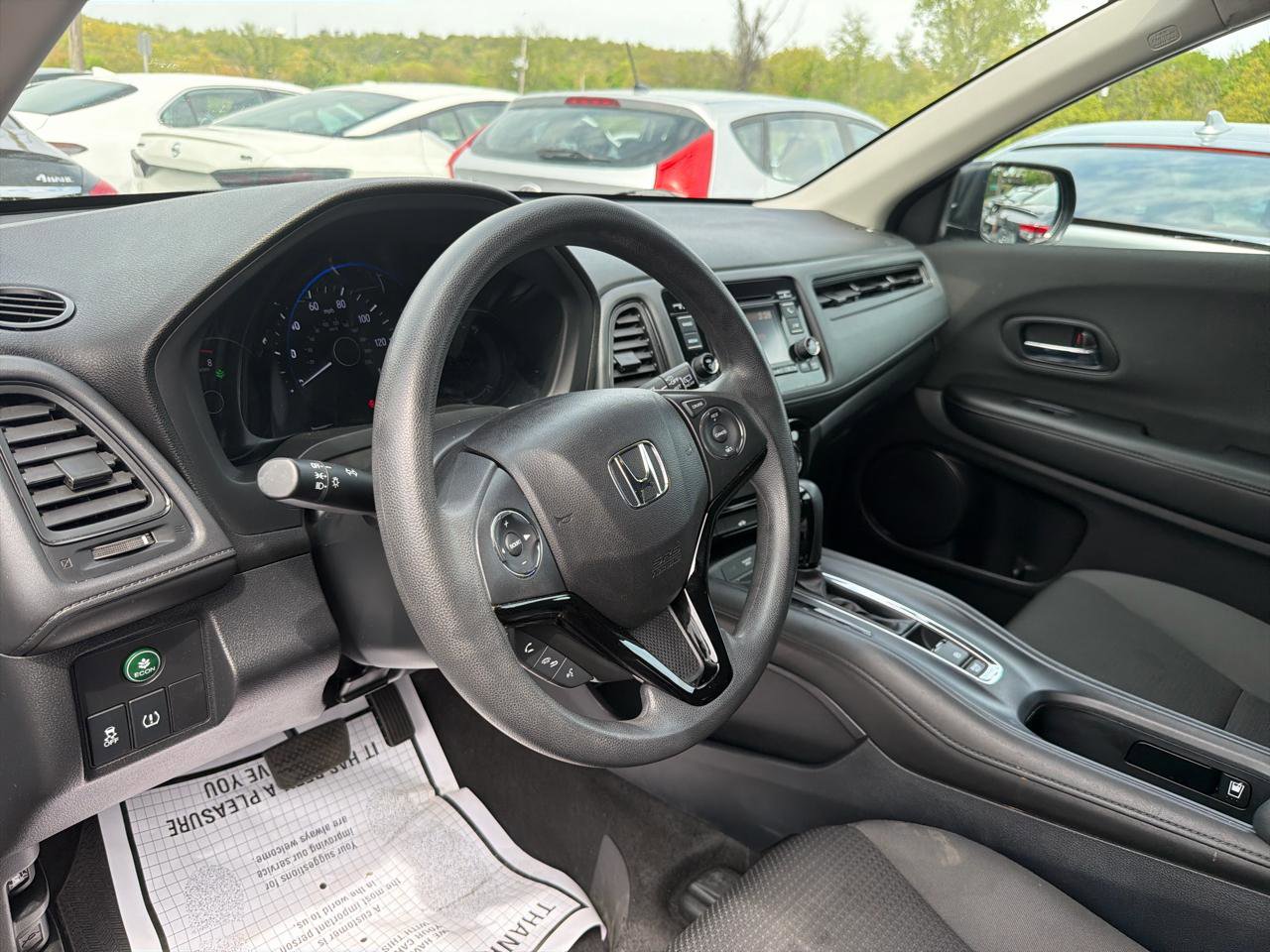 Used 2022 Honda HR-V LX image 17