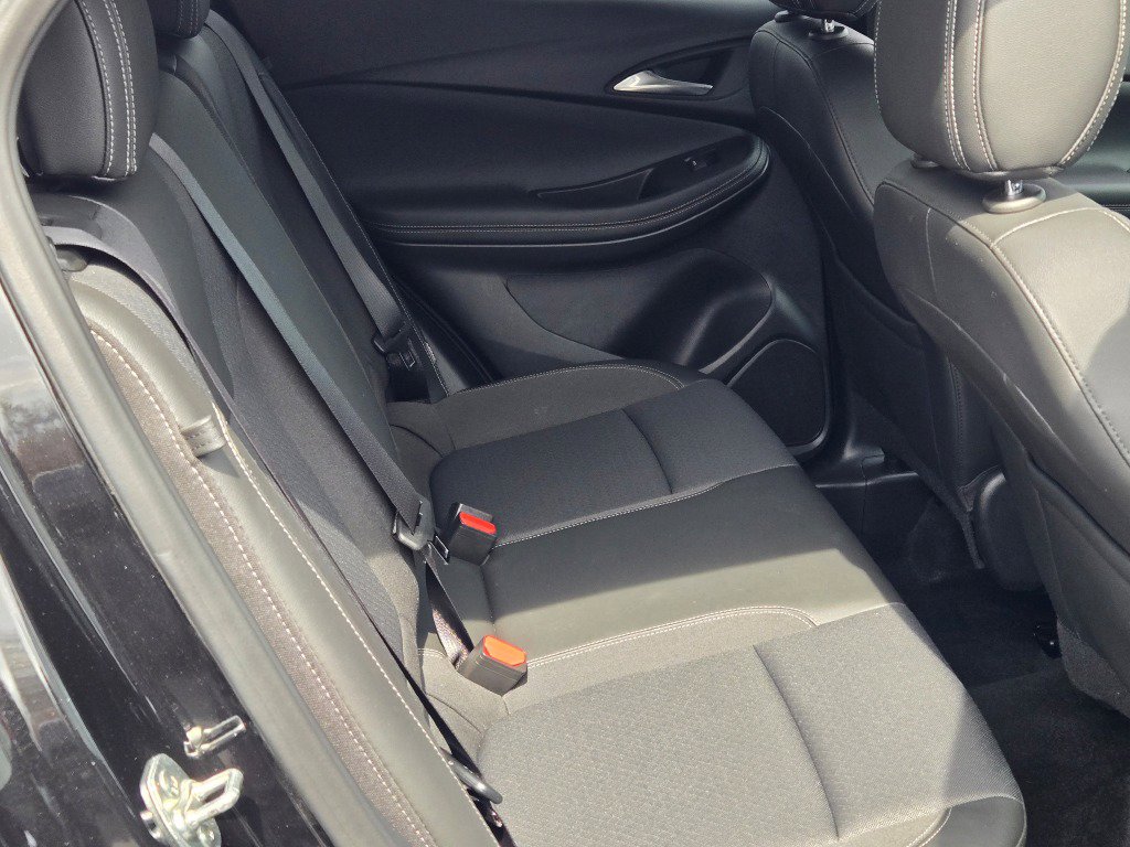 Certified 2025 Buick Encore GX Preferred image 11