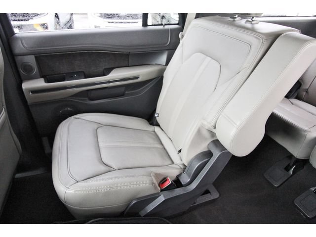 Used 2019 Ford Expedition Limited w/ Equipment Group 301A RWD image 10