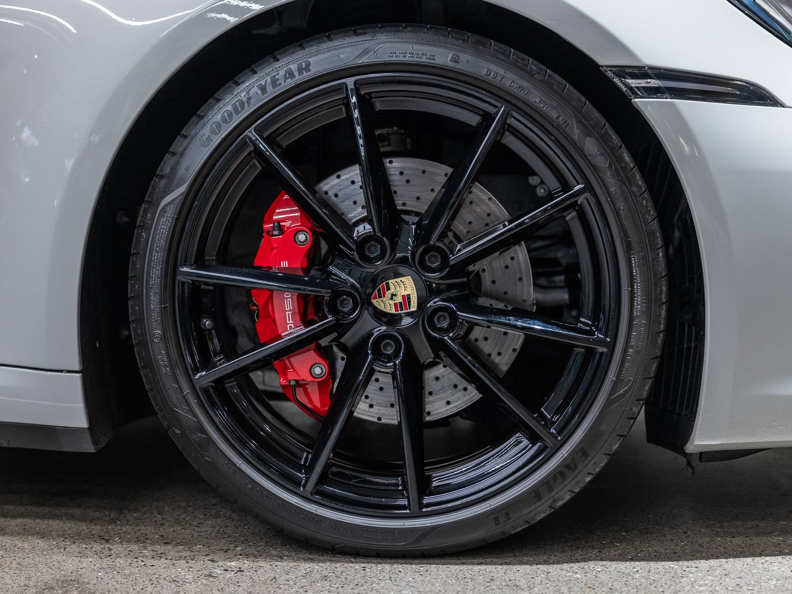 Certified 2022 Porsche 911 Carrera S RWD image 19