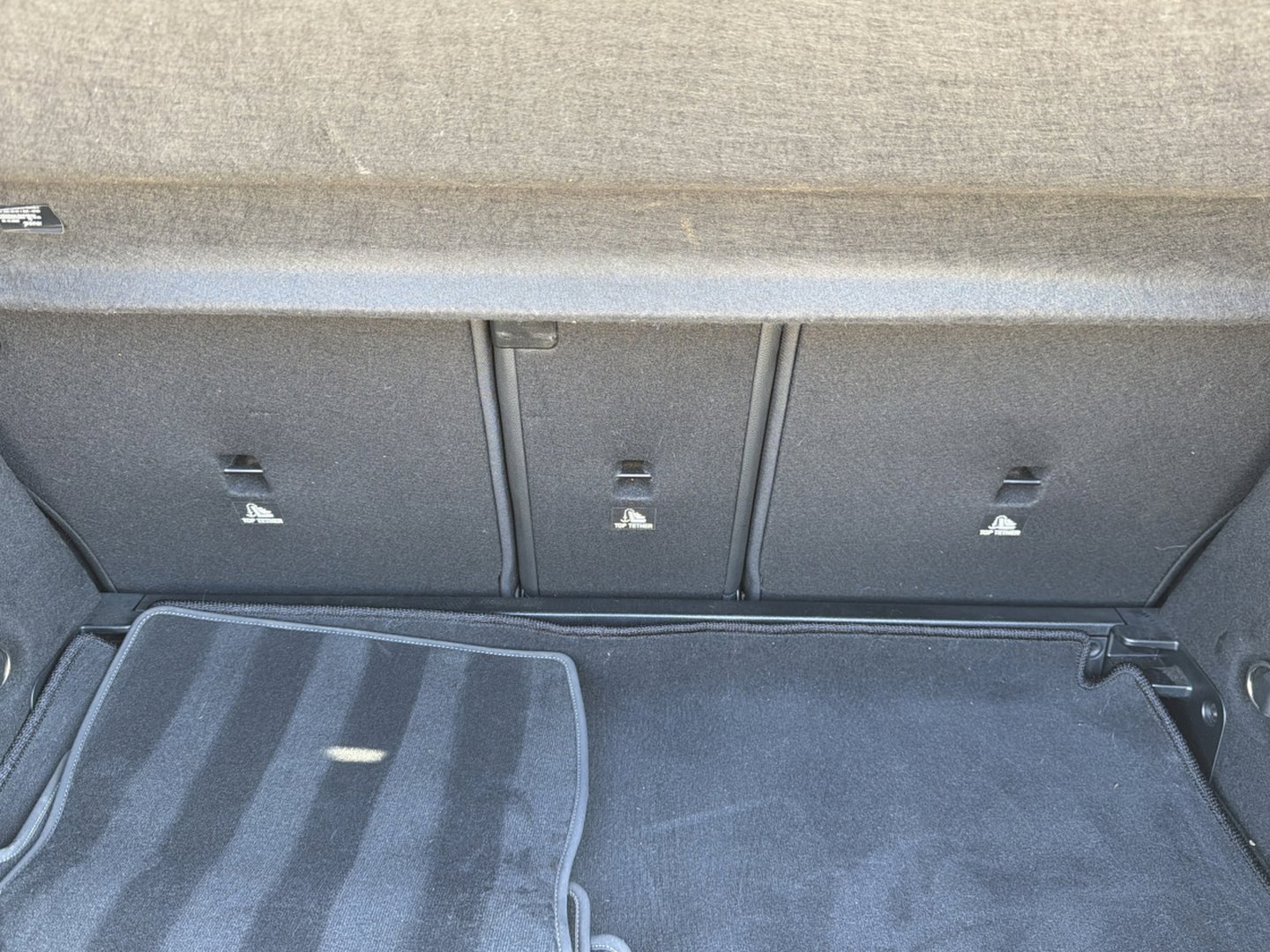 Used 2021 Mercedes-Benz GLA 250 4MATIC w/ Premium Package image 66