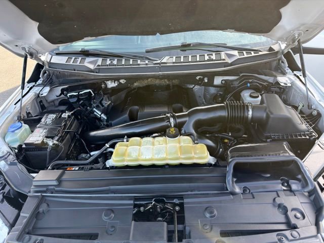 Used 2019 Ford F150 Lariat w/ FX4 Off-Road Package AWD/4WD image 32