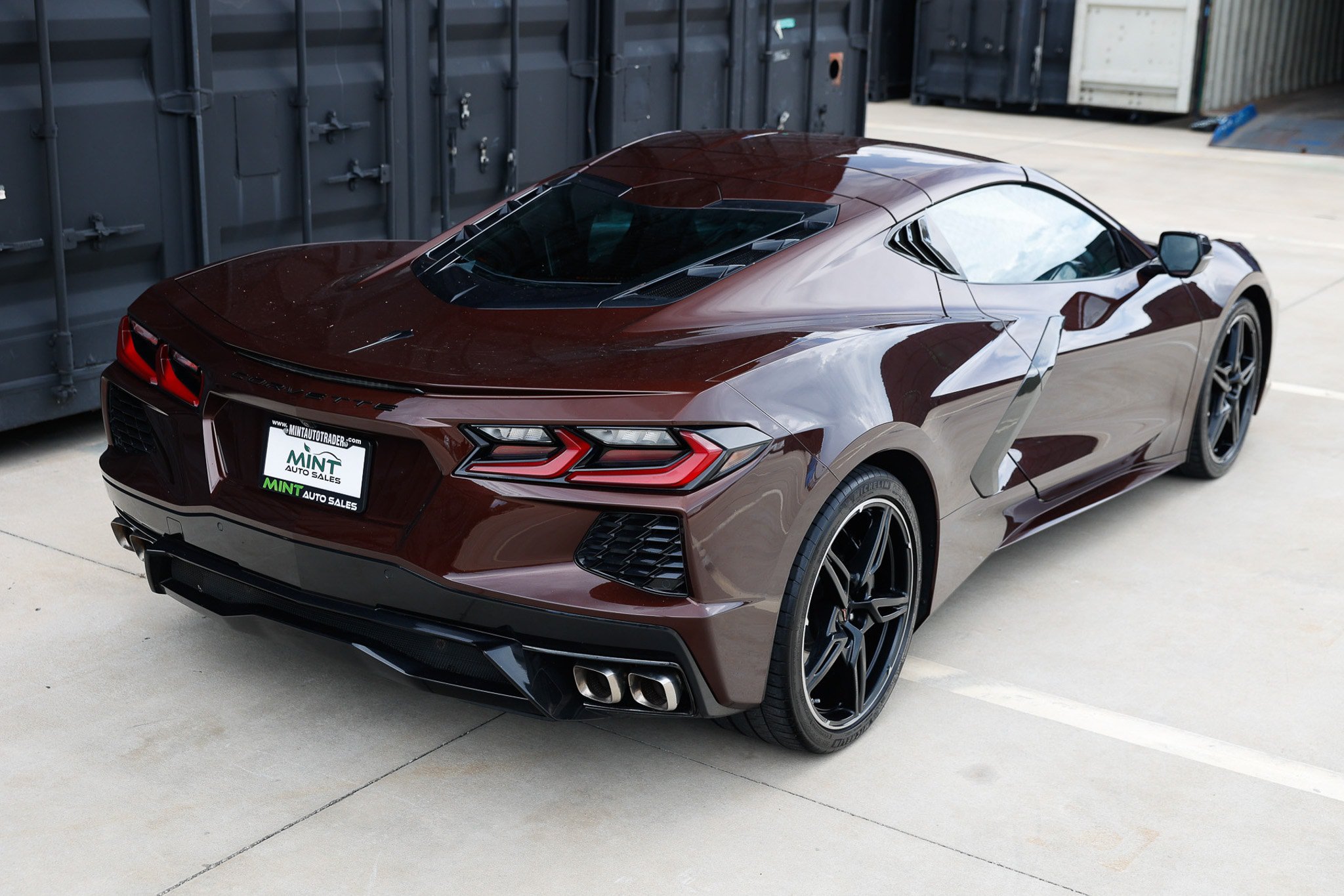 Used 2023 Chevrolet Corvette Stingray Coupe w/ 1LT RWD image 14