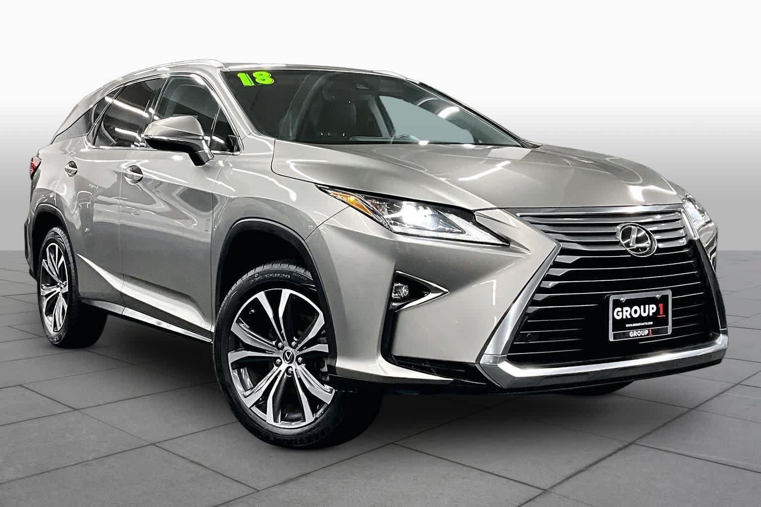 Used 2018 Lexus RX 350L FWD image 2