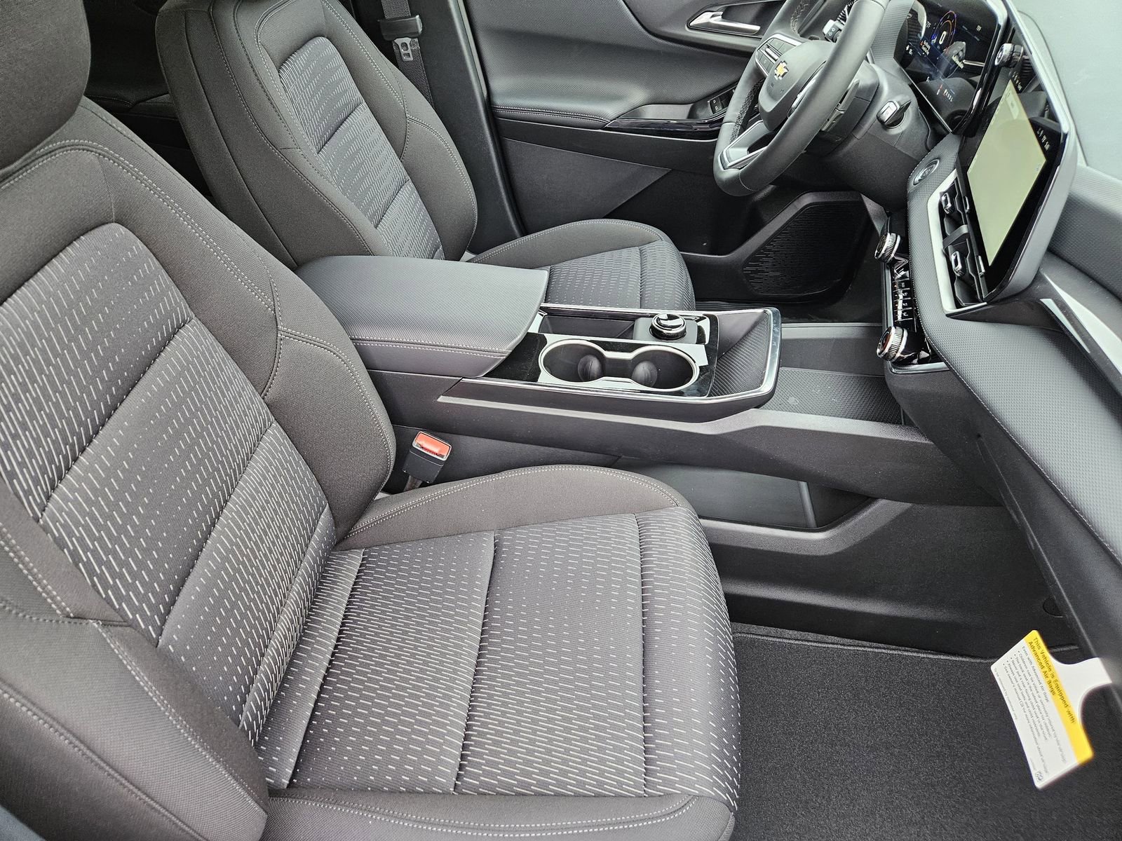 New 2026 Chevrolet Equinox LT FWD image 16