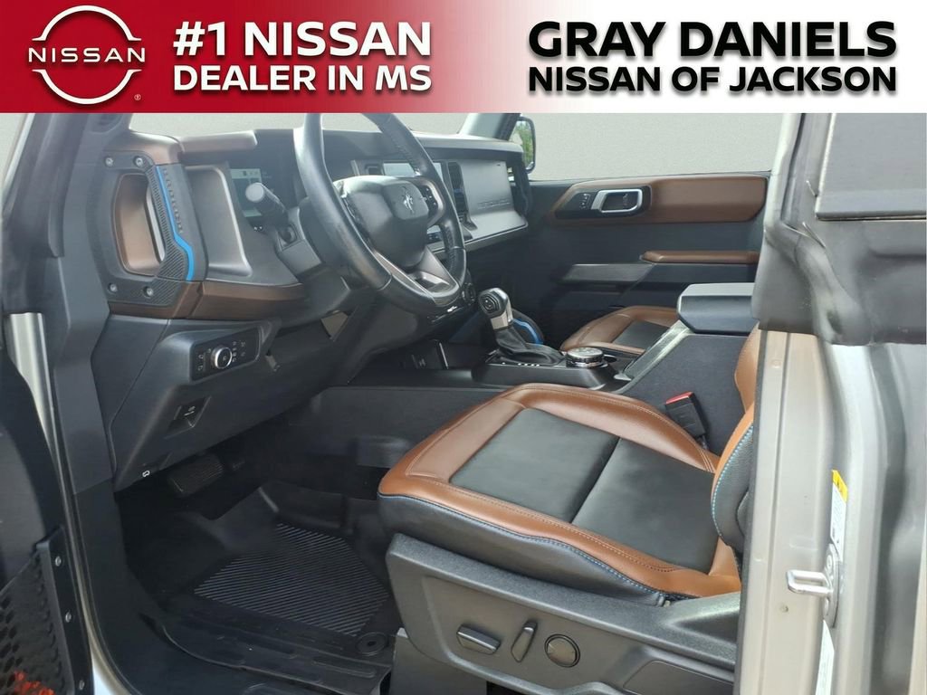 Used 2022 Ford Bronco Outer Banks w/ Sasquatch Package AWD/4WD image 24