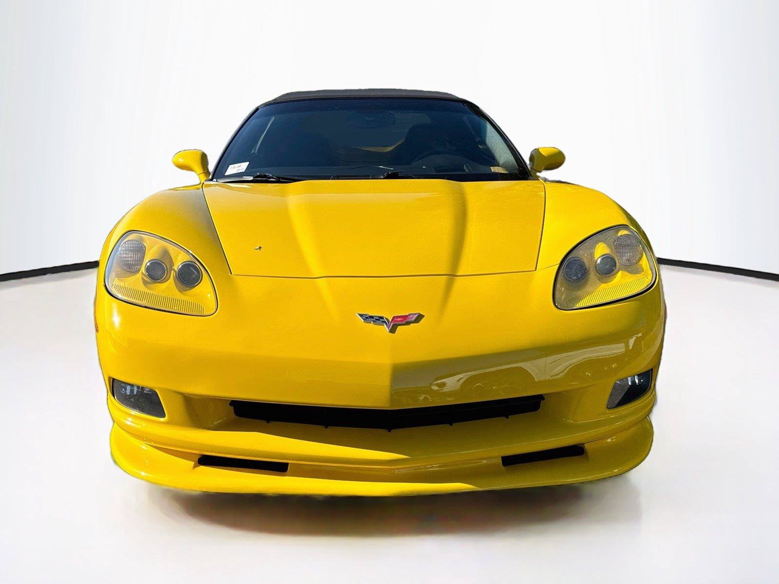 Used 2006 Chevrolet Corvette Convertible w/ Preferred Equipment Group RWD image 8
