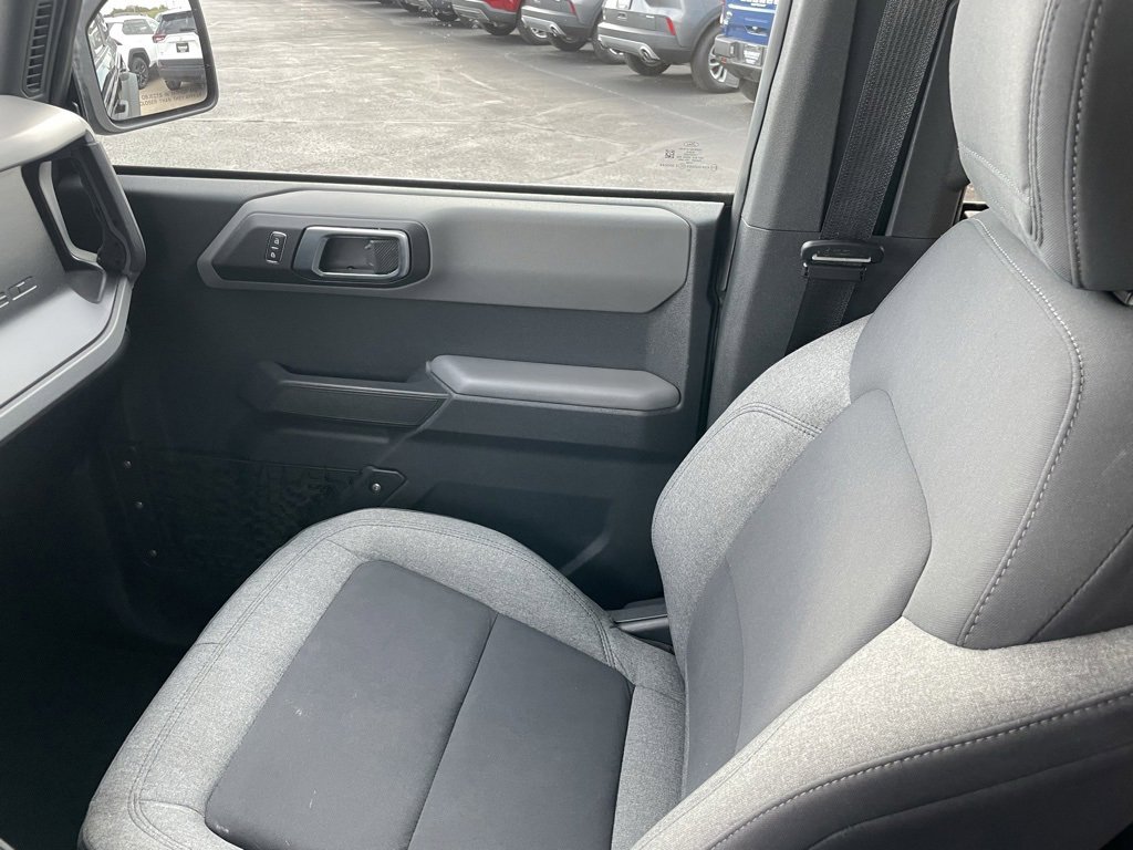 Used 2022 Ford Bronco Big Bend image 23