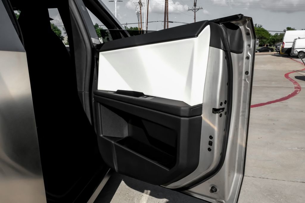 Used 2025 Tesla Cybertruck Cyberbeast image 32