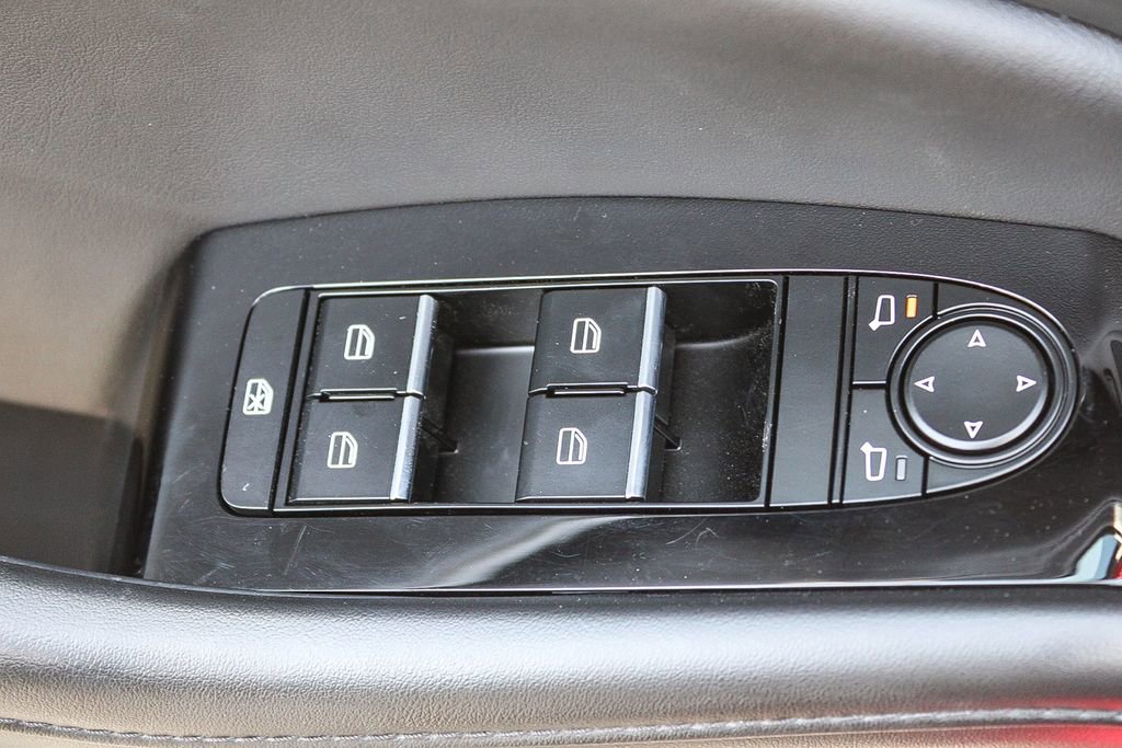 Used 2025 MAZDA MAZDA3 s FWD image 20