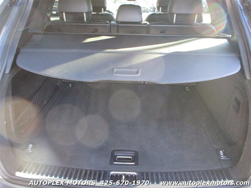 Used 2011 Porsche Cayenne Turbo AWD/4WD image 12