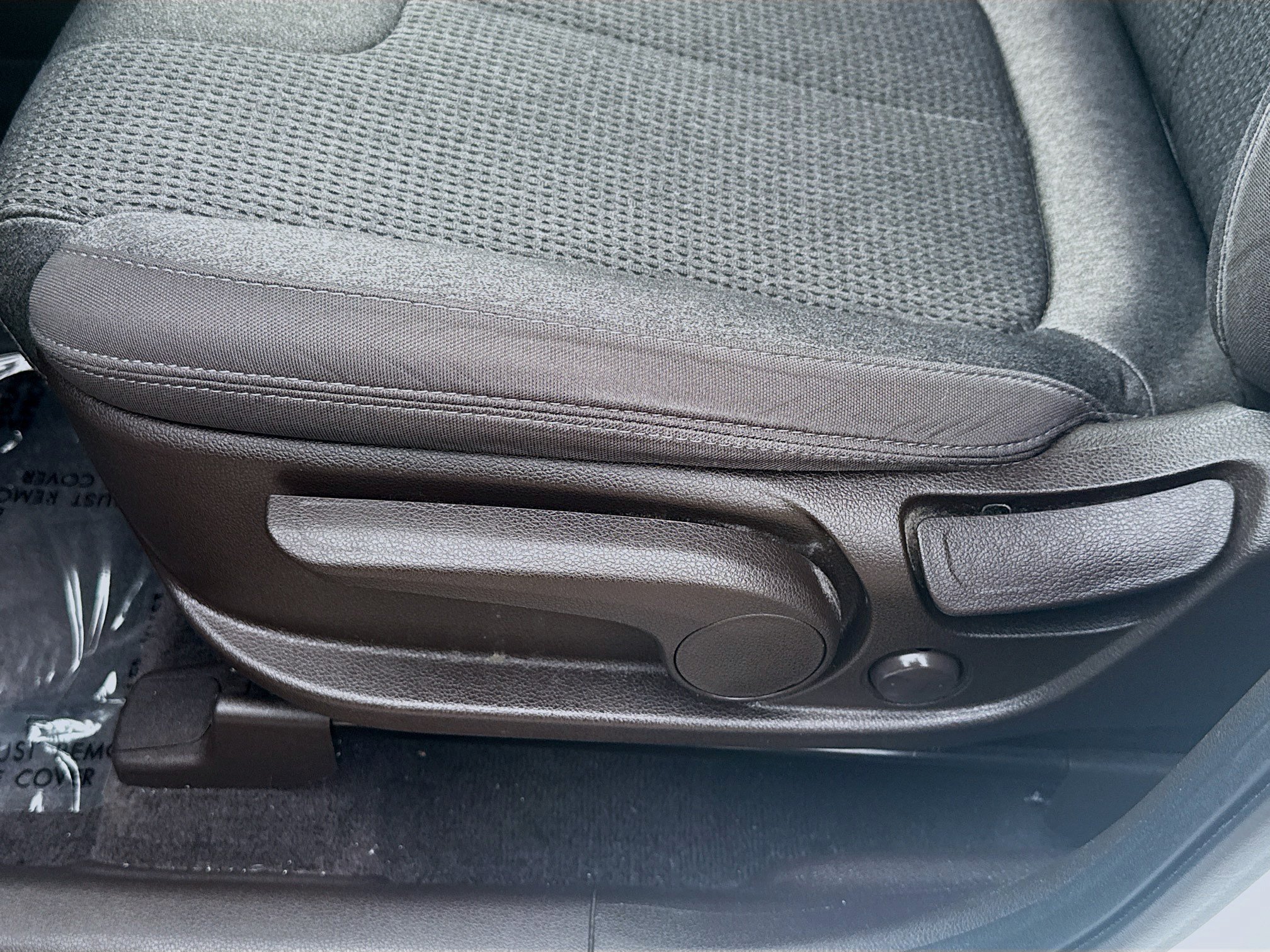 Used 2019 Hyundai Santa Fe SE FWD image 15
