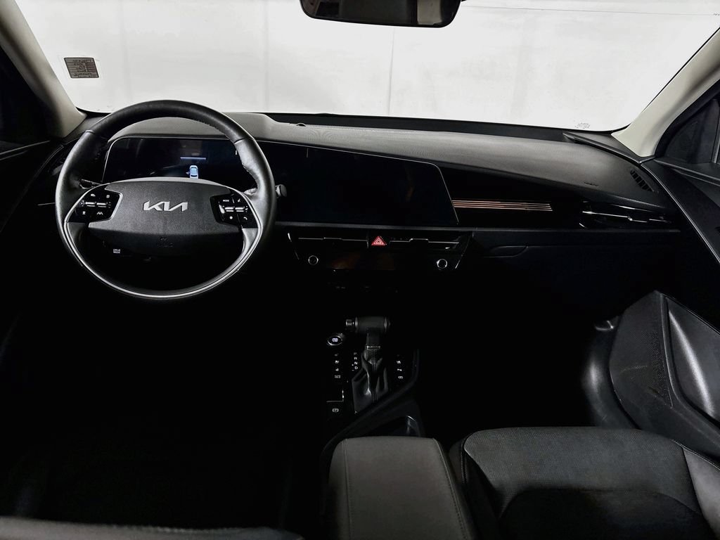 Certified 2023 Kia Niro FWD image 13