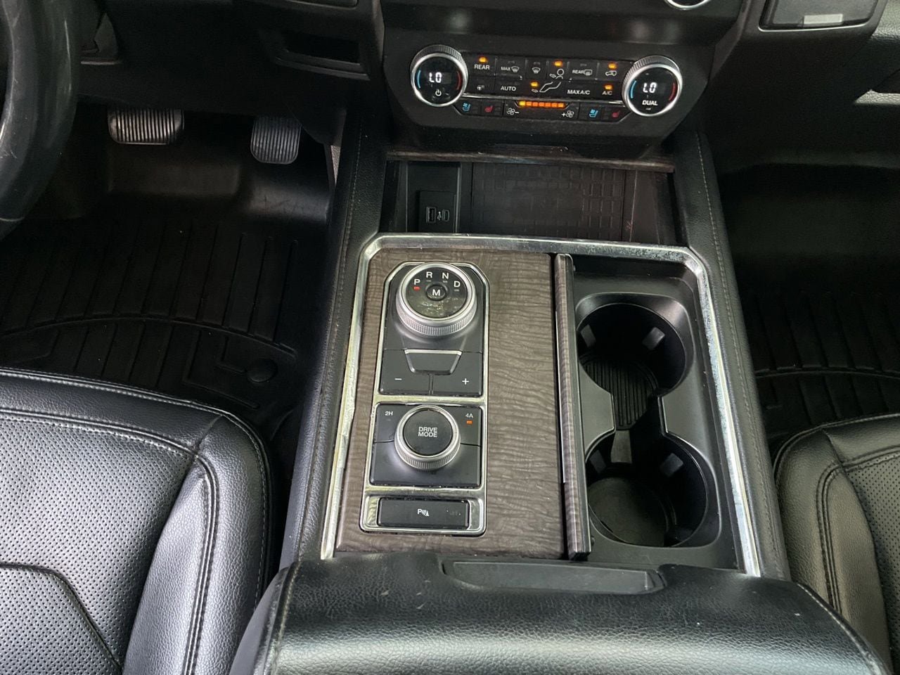 Used 2021 Ford Expedition Max Limited AWD/4WD image 14