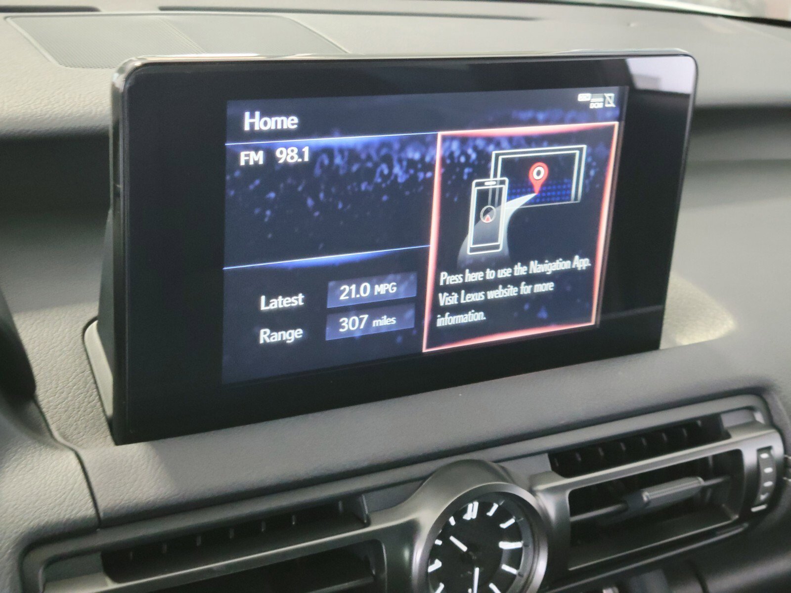Certified 2025 Lexus IS 300 RWD image 22