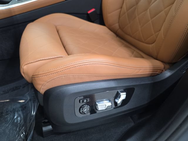 Certified 2025 BMW X5 xDrive40i AWD/4WD image 26