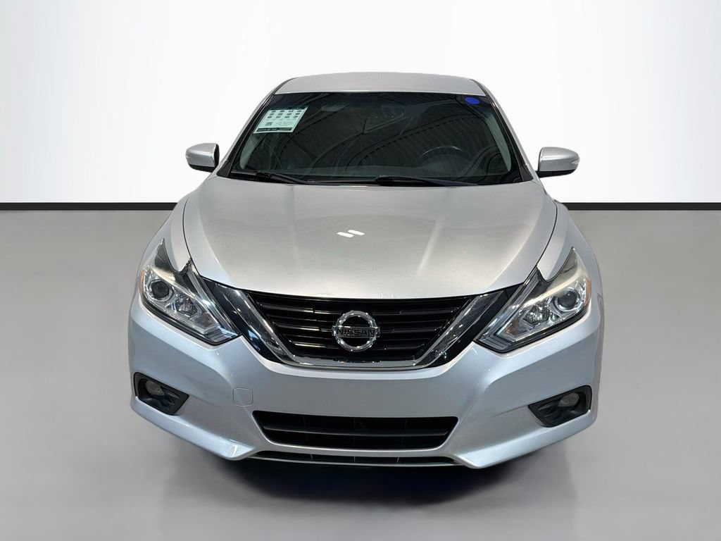 Used 2018 Nissan Altima 2.5 SL FWD image 2