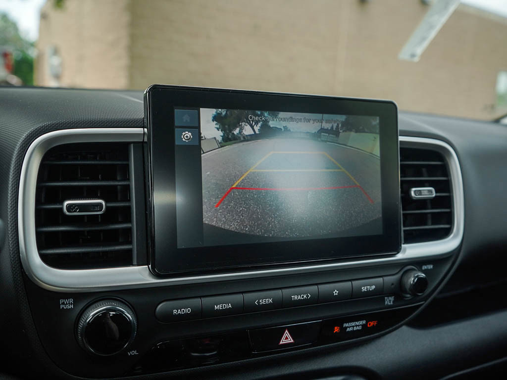 New 2025 Hyundai Venue SEL image 23