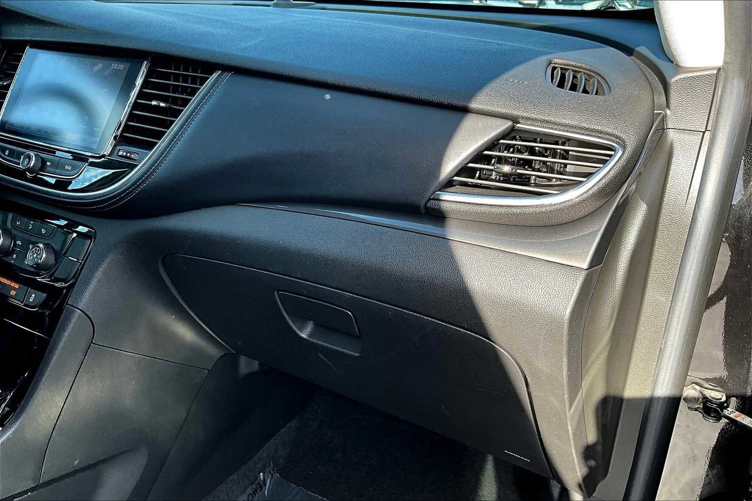 Used 2017 Buick Encore Preferred image 18