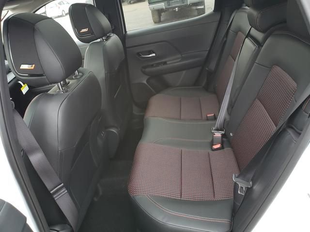 New 2026 Nissan Kicks SR w/ SR Premium Package image 13