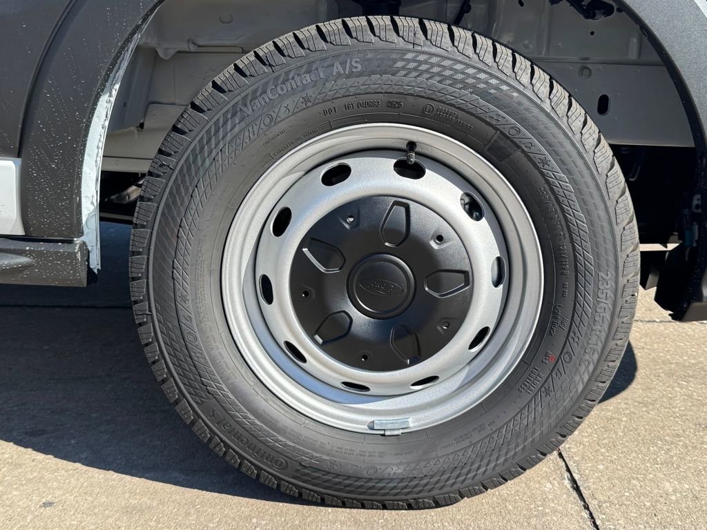 New 2026 Ford Transit 250 148 Medium Roof w/ Load Area Protection Package image 14