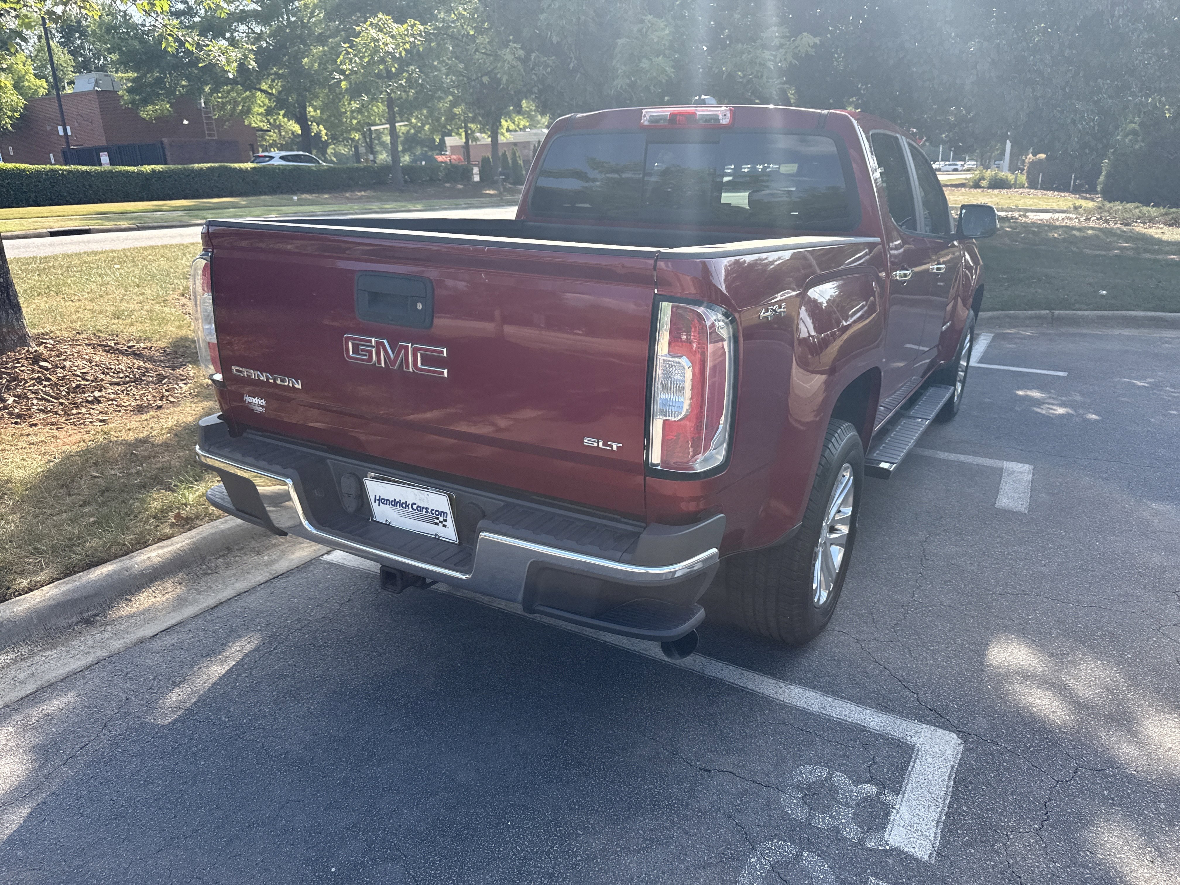Used 2017 GMC Canyon SLT w/ Driver Alert Package AWD/4WD image 12