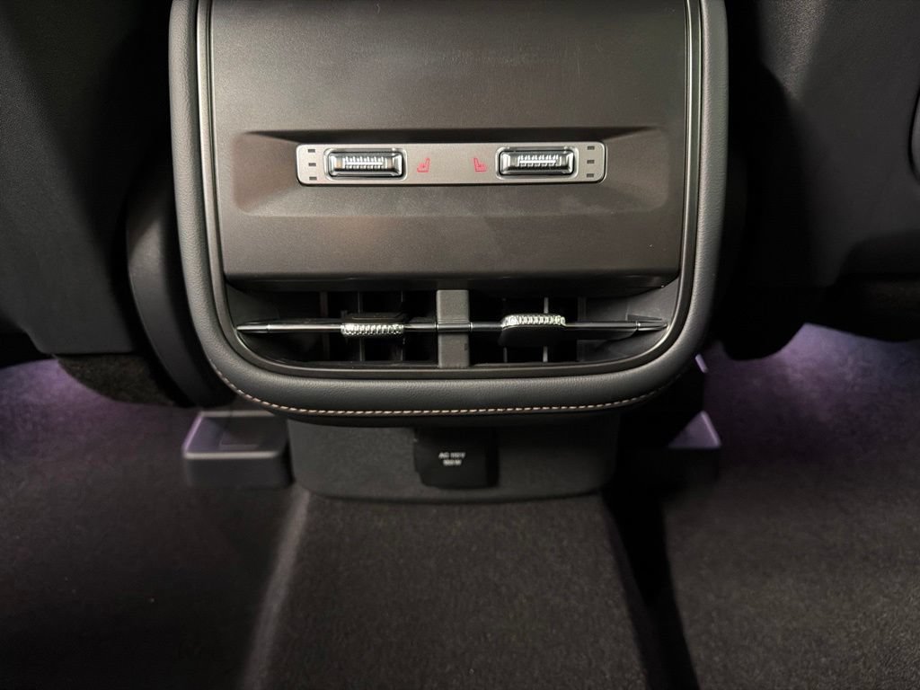 New 2026 Lincoln Nautilus Reserve AWD/4WD image 33