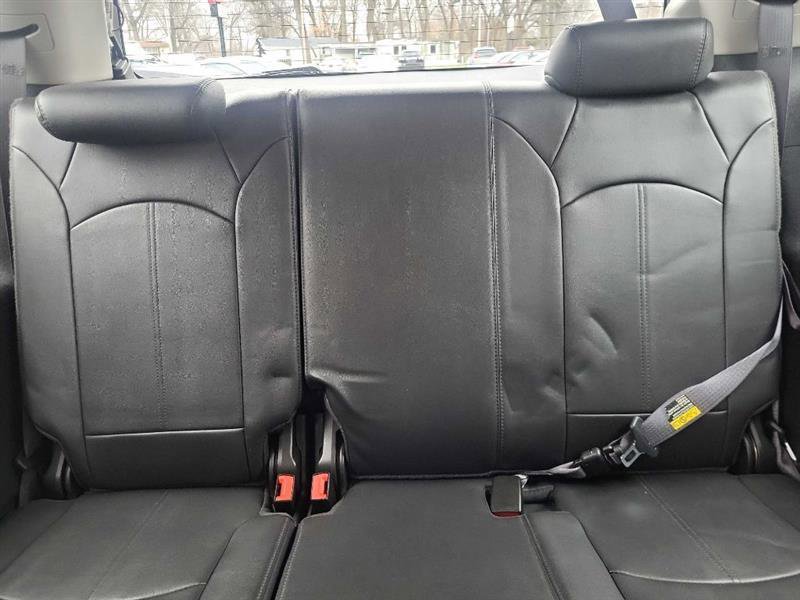 Used 2012 GMC Acadia SLT image 13