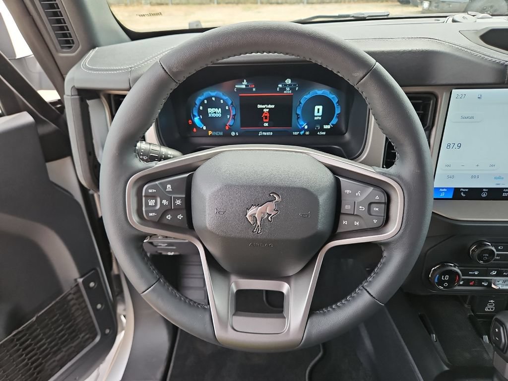 New 2026 Ford Bronco Outer Banks AWD/4WD image 23
