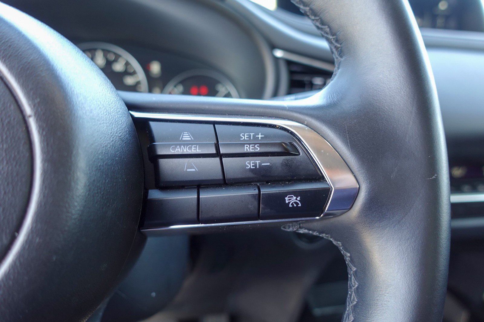 Certified 2025 MAZDA CX-30 AWD 2.5 S w/ Preferred Package image 15