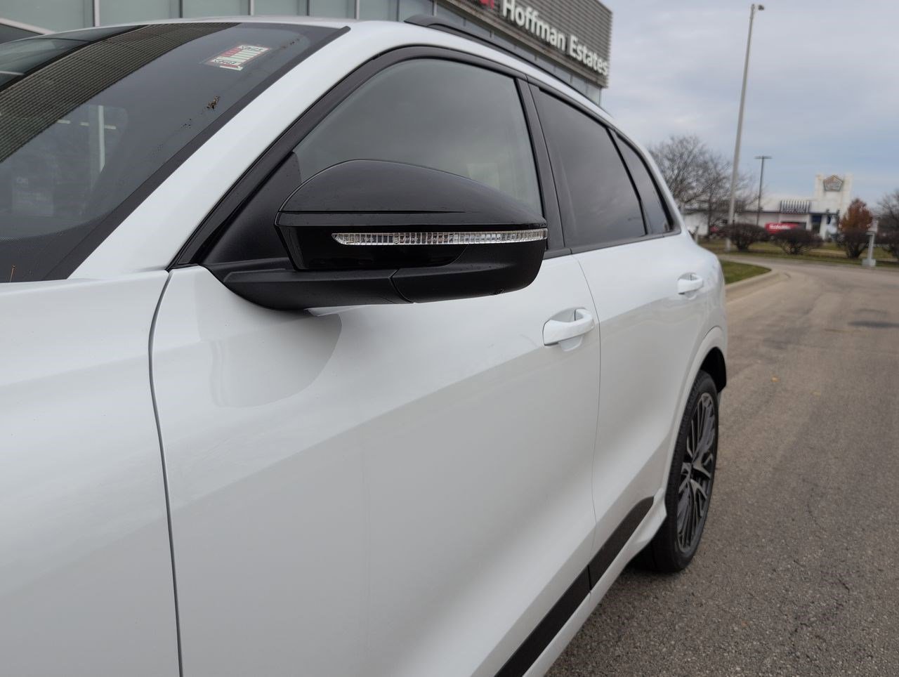 New 2025 Audi SQ5 Prestige image 33