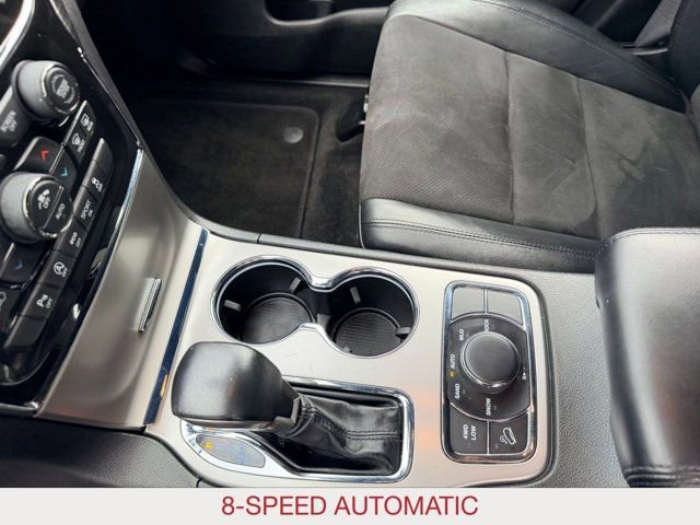 Certified 2022 Jeep Grand Cherokee Laredo X image 31