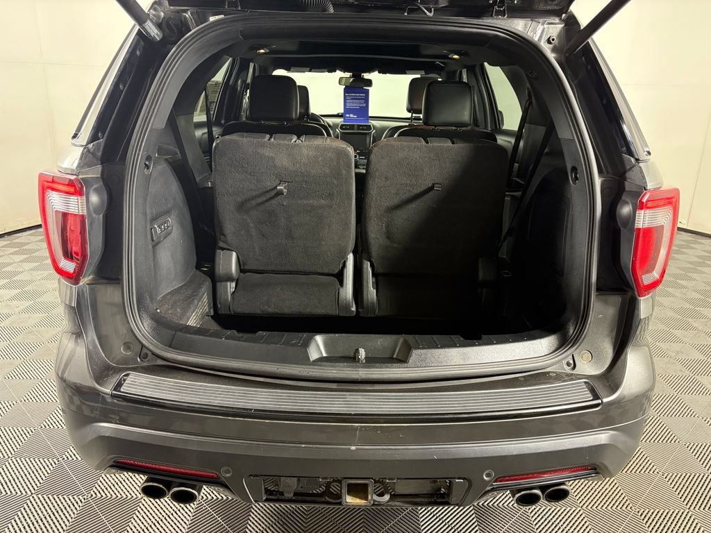 Certified 2018 Ford Explorer Sport w/ Equipment Group 401A AWD/4WD image 33