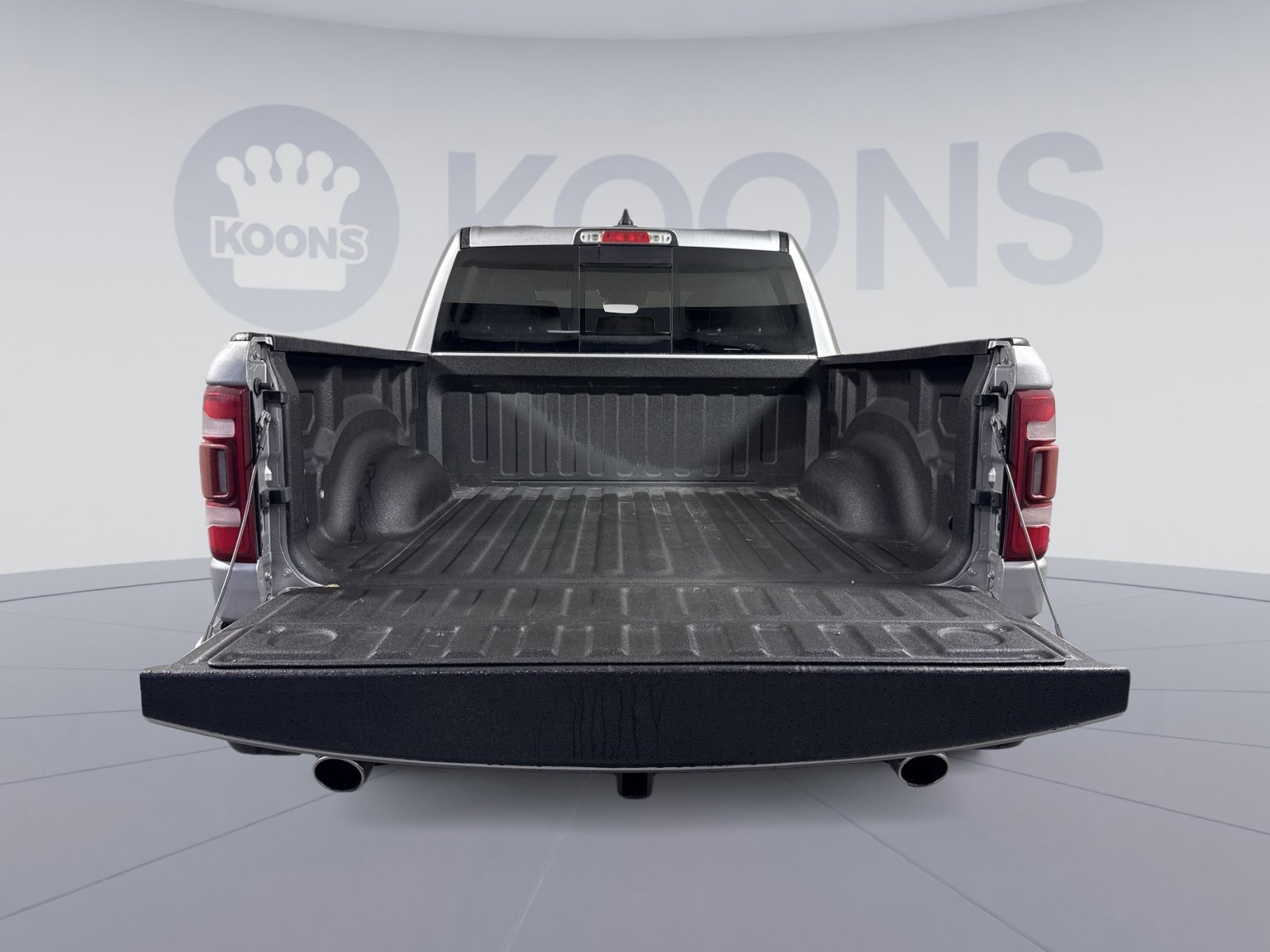 Used 2022 RAM 1500 Limited w/ Trailer Tow Group (B) AWD/4WD image 25