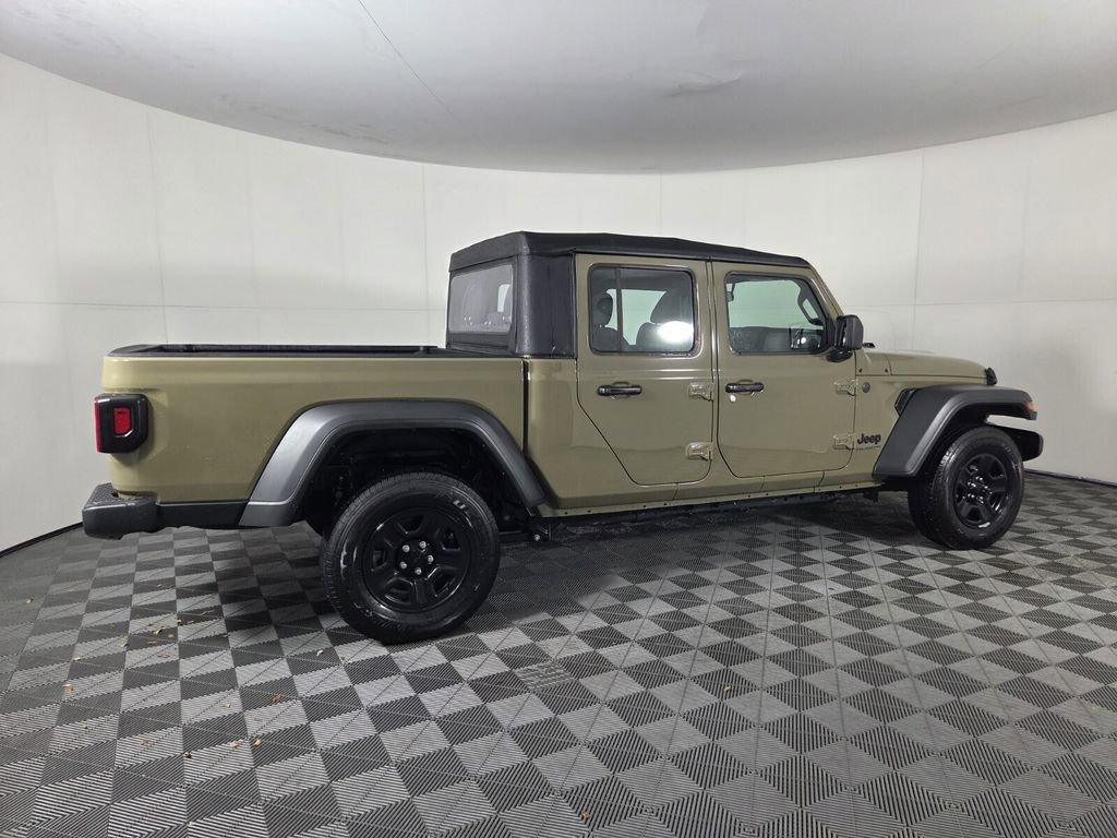 Certified 2025 Jeep Gladiator Sport AWD/4WD image 6